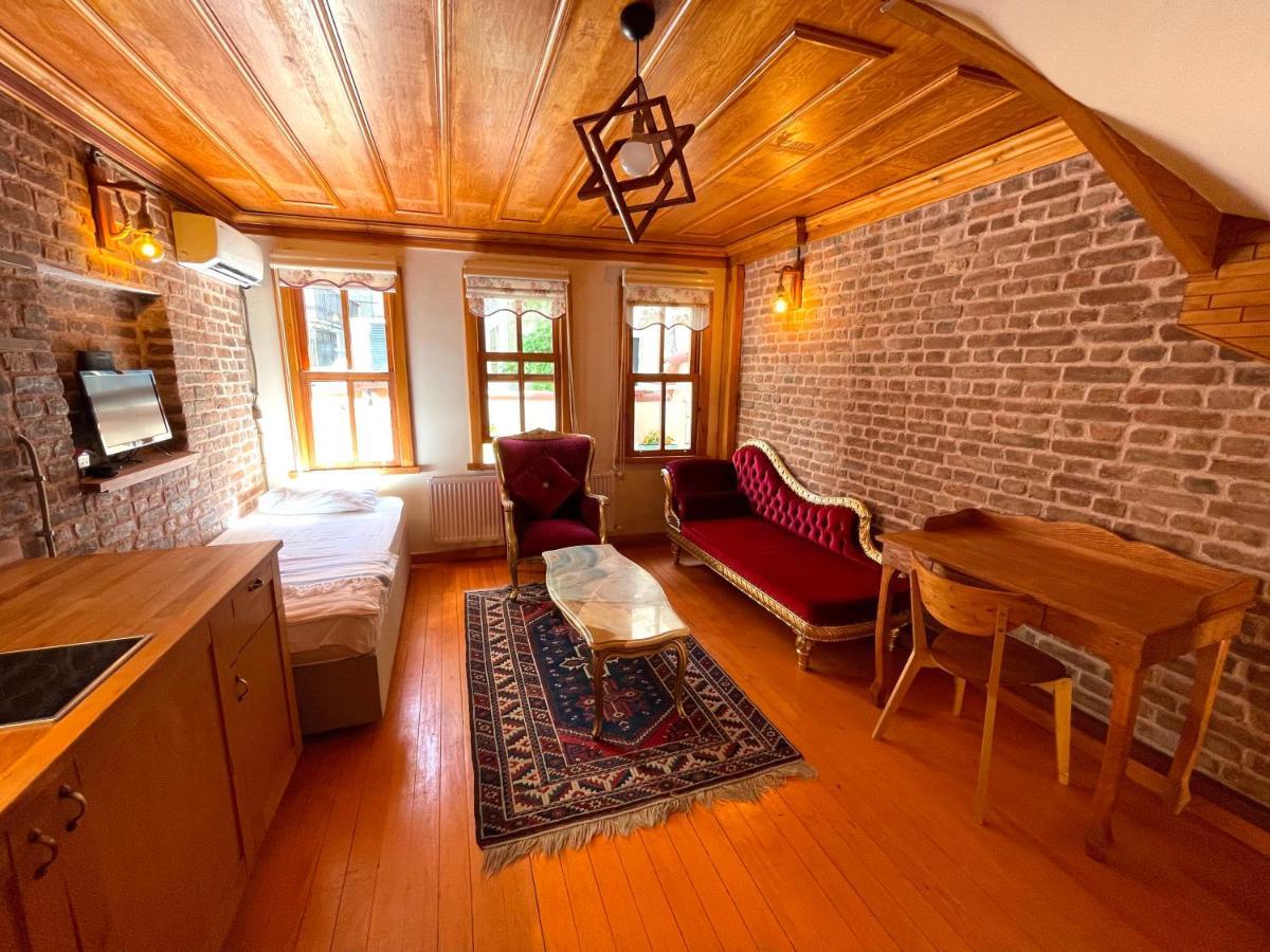 Authentic Turkish Home Family Room Κωνσταντινούπολη Εξωτερικό φωτογραφία